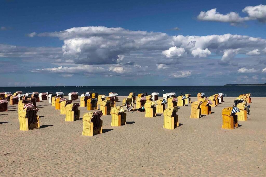 Ferienwohnung "Klarschiff" Travemuende Fusslaeufig Zum Strand Lübeck Exteriör bild